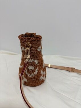 Handmade Brown Cream Knitted Bucket Crossbody Bag